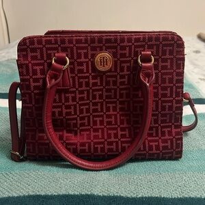 Tommy Hilfiger Crossbody Bag